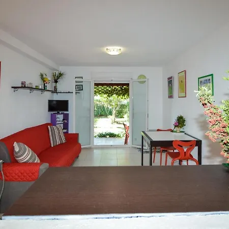 Holiday home 1 Bedroom Stunning In *