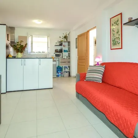 別荘 1 Bedroom Stunning In セルヴィオーヌ