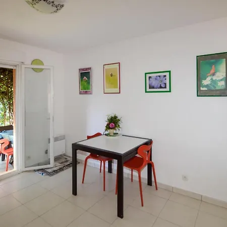 1 Bedroom Stunning In